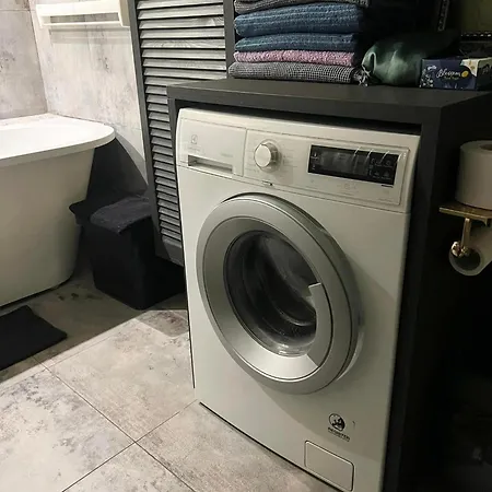Locusdo No. 137 Near Ozas, Akropolis Apartment *