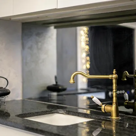 Locusdo No. 137 Near Ozas, Akropolis * Вильнюс