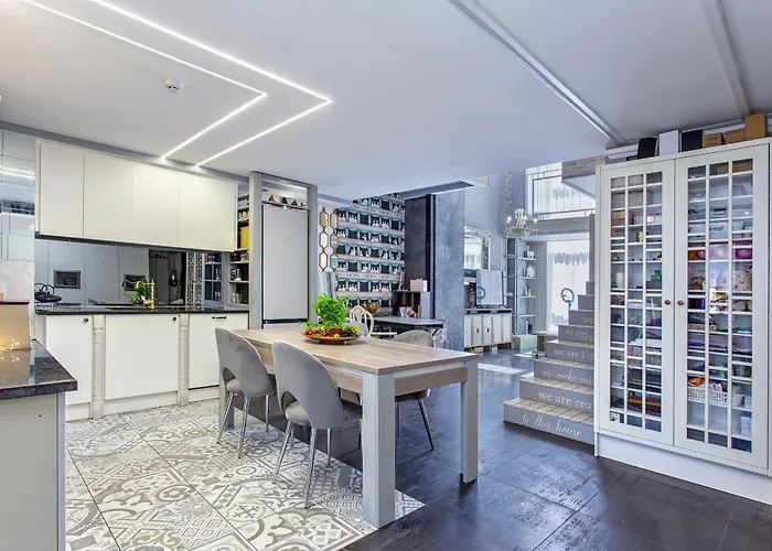 Locusdo No. 137 Near Ozas, Akropolis *