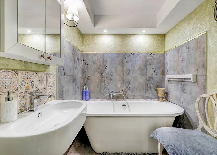 Locusdo No. 137 Near Ozas, Akropolis Apartment *