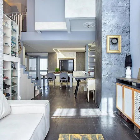 Locusdo No. 137 Near Ozas, Akropolis Appartement